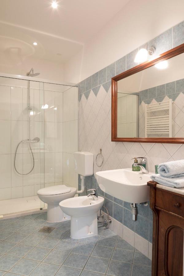 Seaside Parenzana Comfort With Free Parking Izola Bagian luar foto